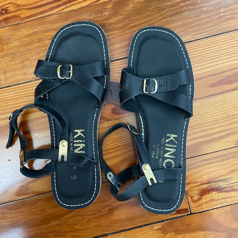 Kinos leather sandals